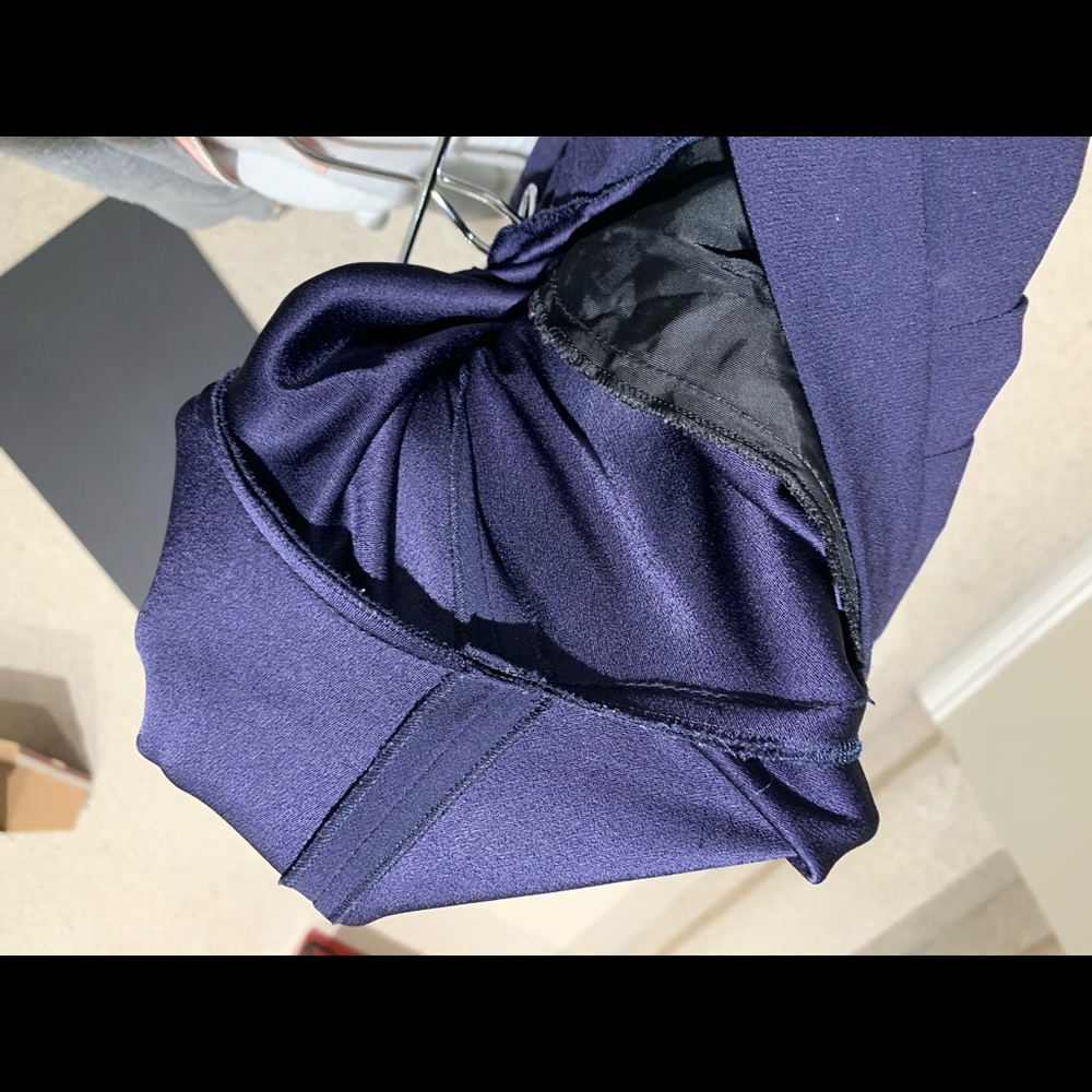 Babaton Cohen Pant Terado Navy Cropped Length. - Picture 7 of 8